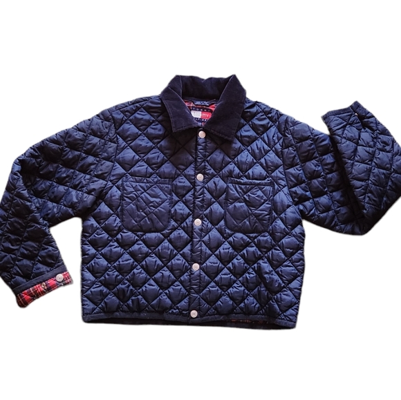 Tommy Hilfiger - Picture 1 of 7